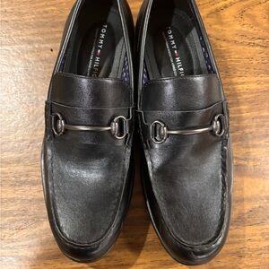 Tommy Hilfiger Black Leather Loafers for Men